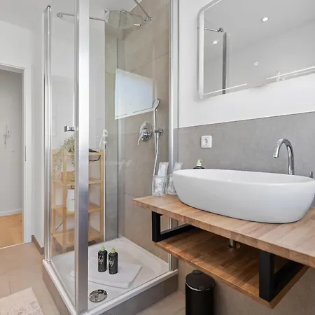 Ma Suite - High-Quality New Apartment Augsburg Buitenkant foto