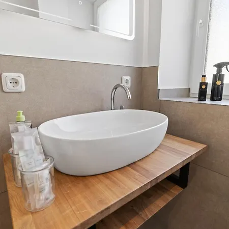 Ma Suite - High-Quality New Apartment Augsburg Buitenkant foto